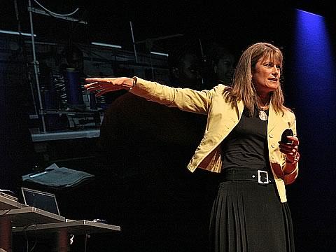 Jacqueline Novogratz गर ब क ख त म क ल य क य गय ज कल न न व ग र त ज क न व श Ted Talk