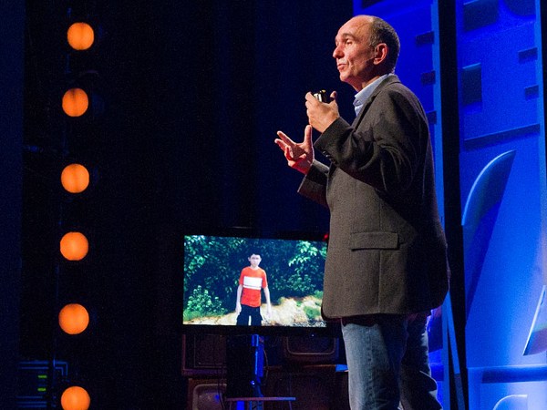 Peter Molyneux: Meet Milo, the virtual boy