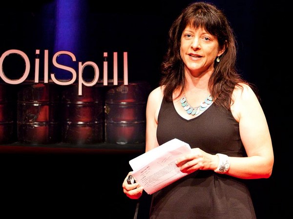 Lisa Margonelli: The political chemistry of oil