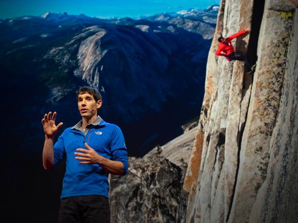 我是如何不用绳索，攀爬近一千米的垂直峭壁的 | Alex Honnold