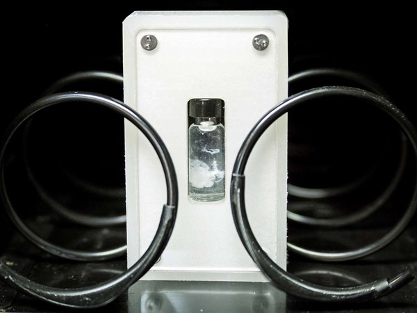 Gabe Barcia-Colombo: My DNA vending machine
