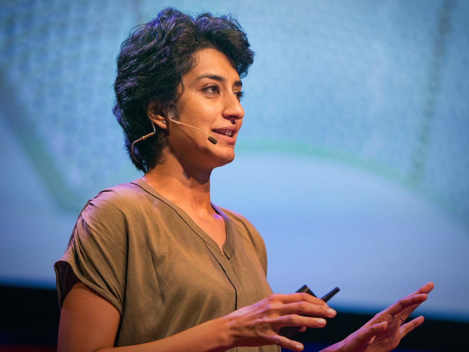 Aparna Roa Aparna Rao: Art that craves your attention | TED Talk