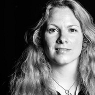 Emma Teeling