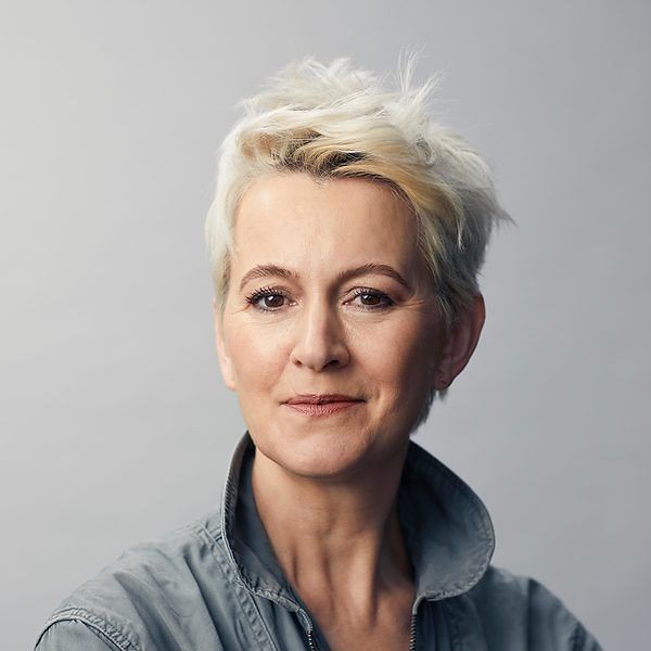 Suzanne Lee