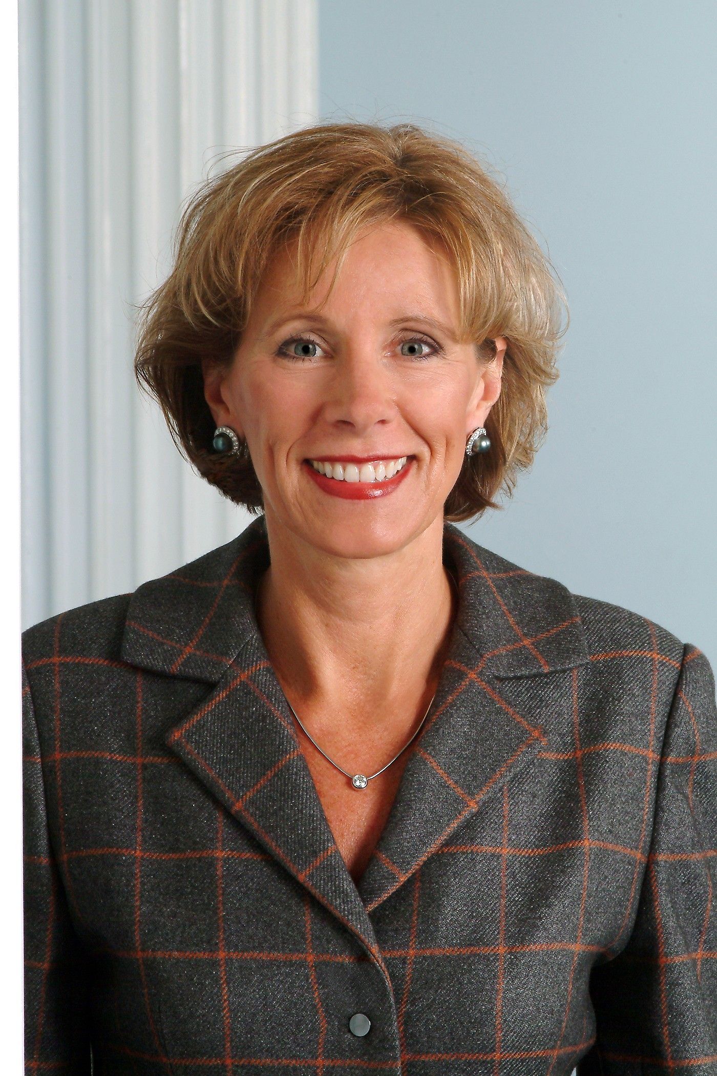 Elisabeth (Betsy) DeVos