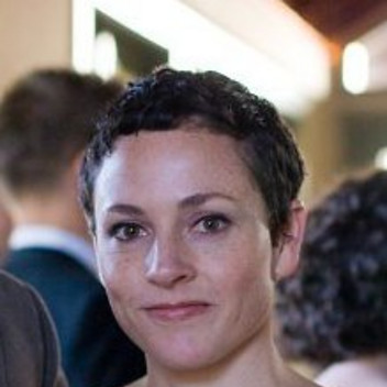 Carmen Benavides