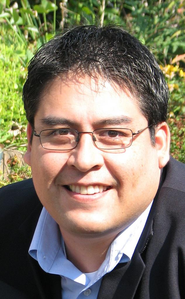 Oscar  Cortes