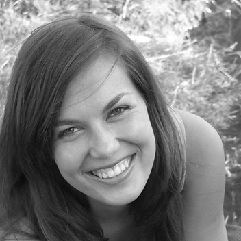 Emese Mandzák