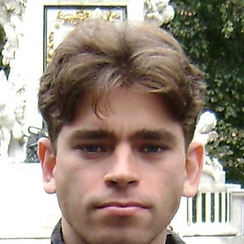 Daniel Tschick Tomaz