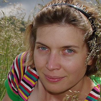 Daniela D.