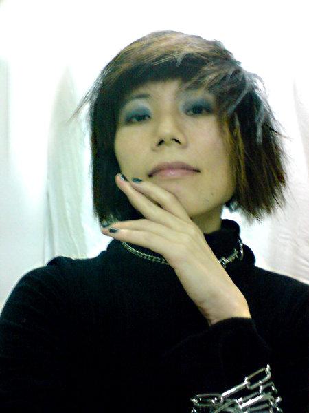 Yesbydefault 倪文娟