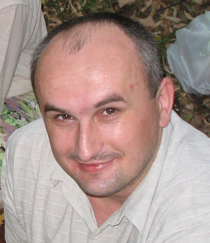 Victor D.