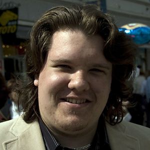 Lars Helge Finholt