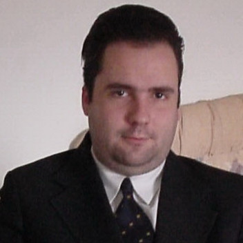Robert Toth Dr