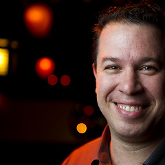 Dr. Lior Zoref