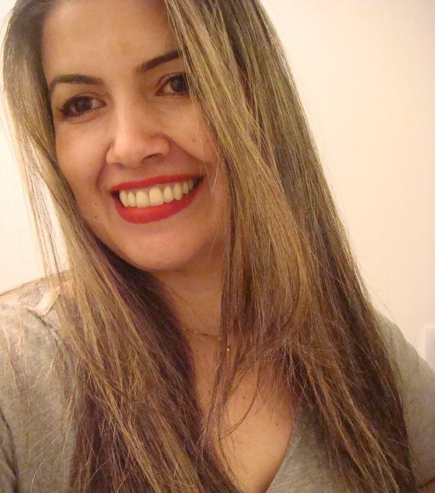 Debora Policarpo