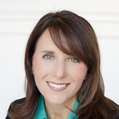 Susan Wollan Fan