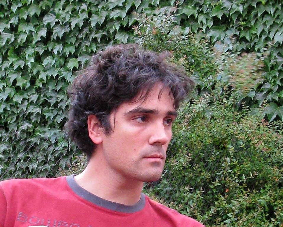 JULIAN ALBERTO DOMINGUEZ YATES