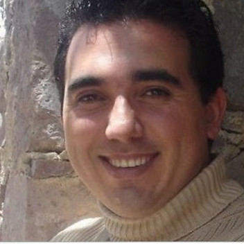 Roberto Sánchez