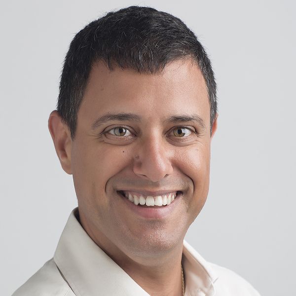 Agustí López