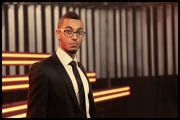 Mo Akili