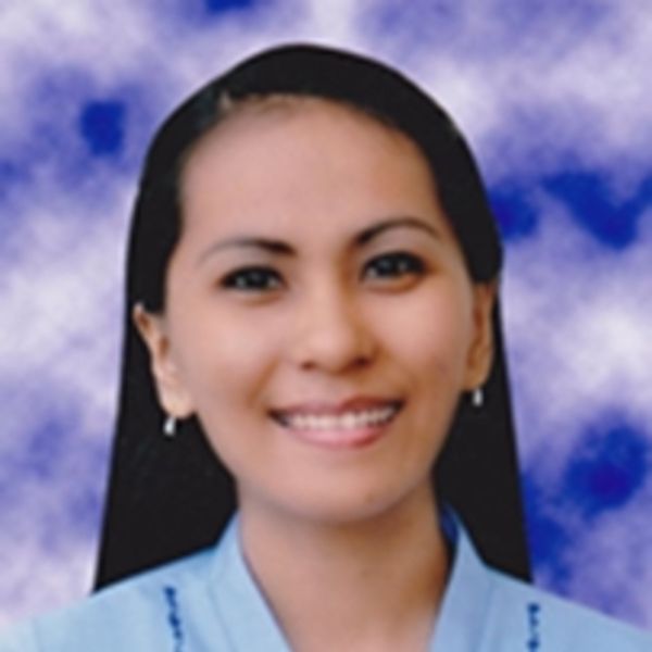 Roxanne Fuentes