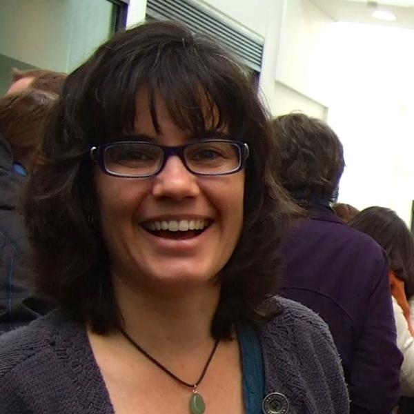 Anna Comas-Quinn