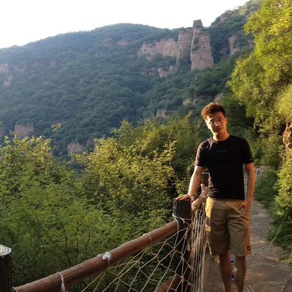 Rongjian Che