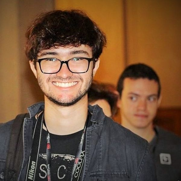 Gustavo Gomes