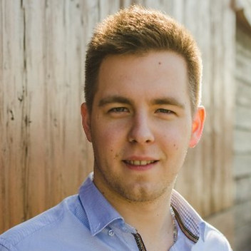 Adam Ovari