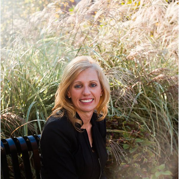 Loretta Schouten