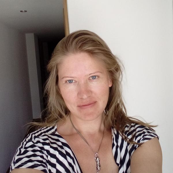 Ann Zverev