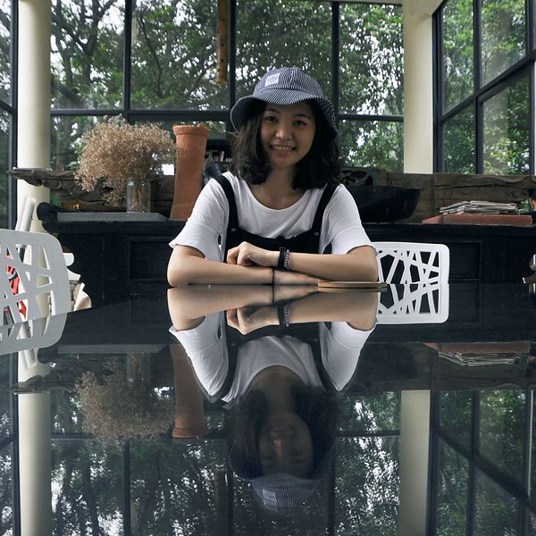 Dani lau