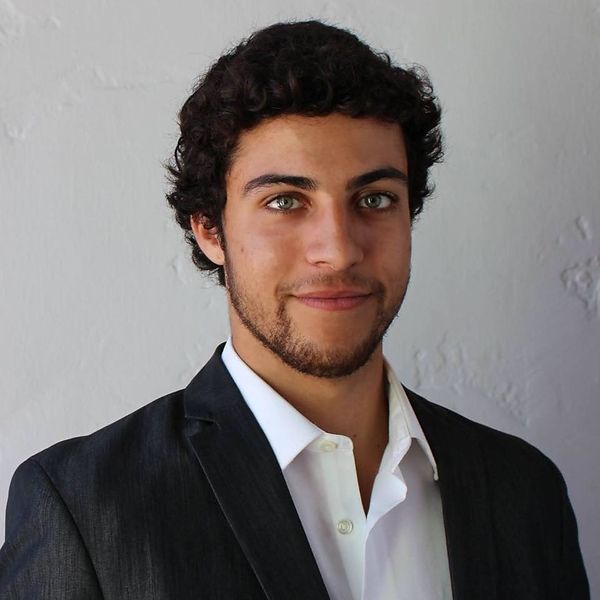 Eli Burch