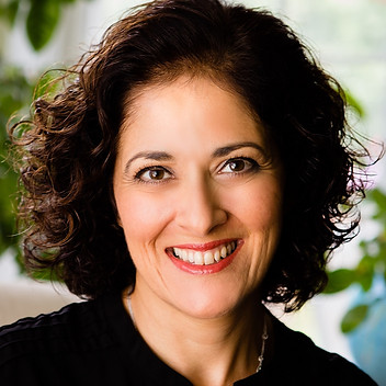 Homa Sabet Tavangar
