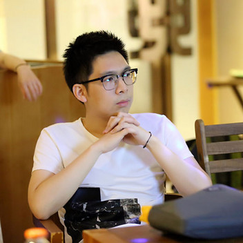 Dingyu Hu