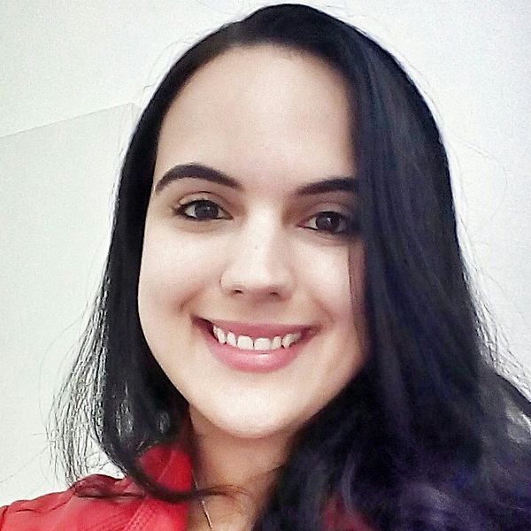 Thamires Palombo