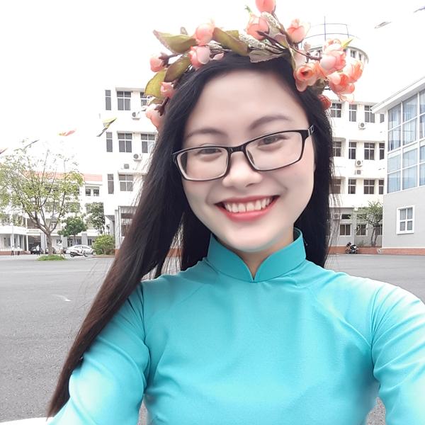 Nhung Phạm