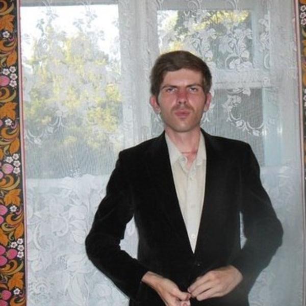 Anton Rudakevich