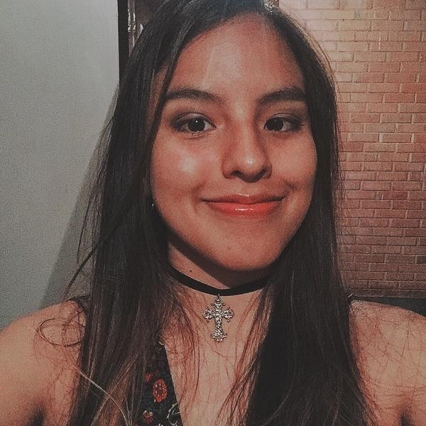 Arlette Huamán Zenteno 