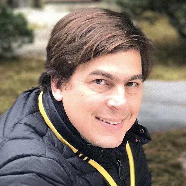 Eduardo Cisneros