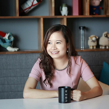 Kelly Linh Nguyen