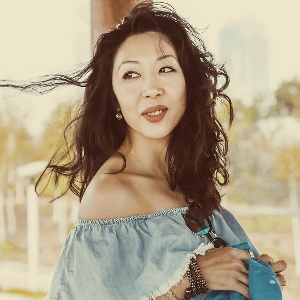 Oksana Kim