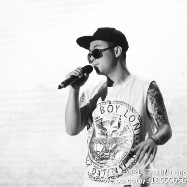YANG YUAN