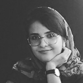 .Parisa Shahrouzian