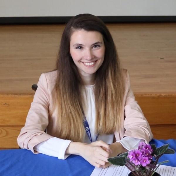 Alexa Carle-Hébert