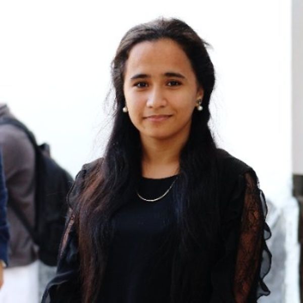 Amira Oukil