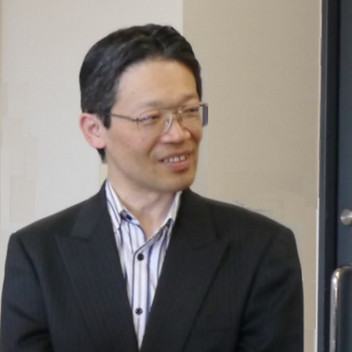 Tomoyuki Suzuki