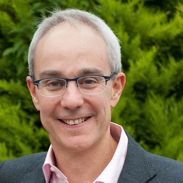 Robert Lobatto