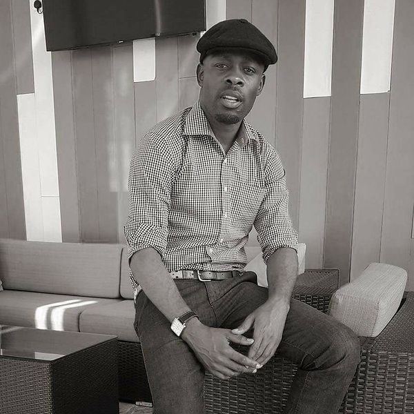 Edward Olumola